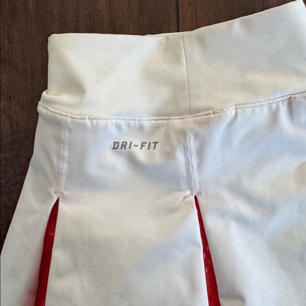Nike Dri-FIT pleated skirt - Picture 3 of 4